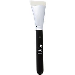 Christian Dior Dior Backstage Contour Brush # 15--- By Christian Dior